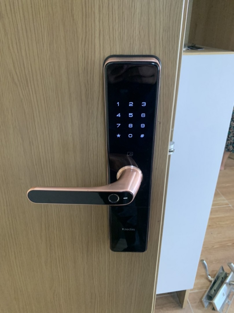 ảnh lắp đặt thực tế khoá Kaadas S500-C5