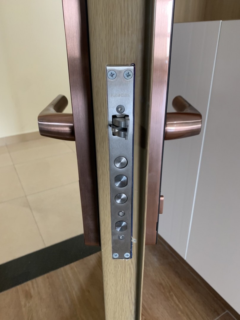ảnh lắp đặt thực tế khoá Kaadas S500-C5