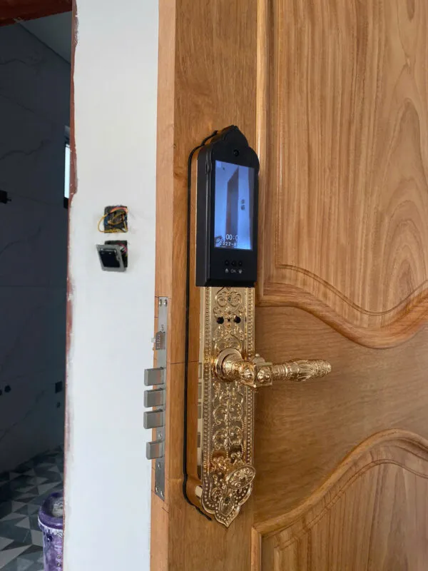 Khóa Đại Sảnh Nhận Diện Khuân Mặt Kassler KL-929F PRO